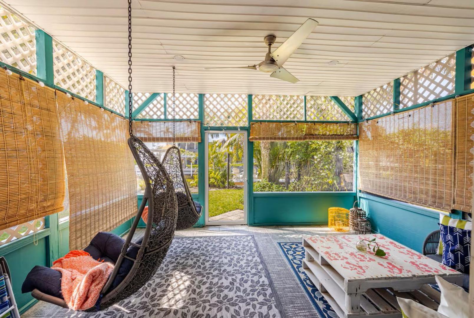 Holiday home Waterfront Just Minutes To Beaches