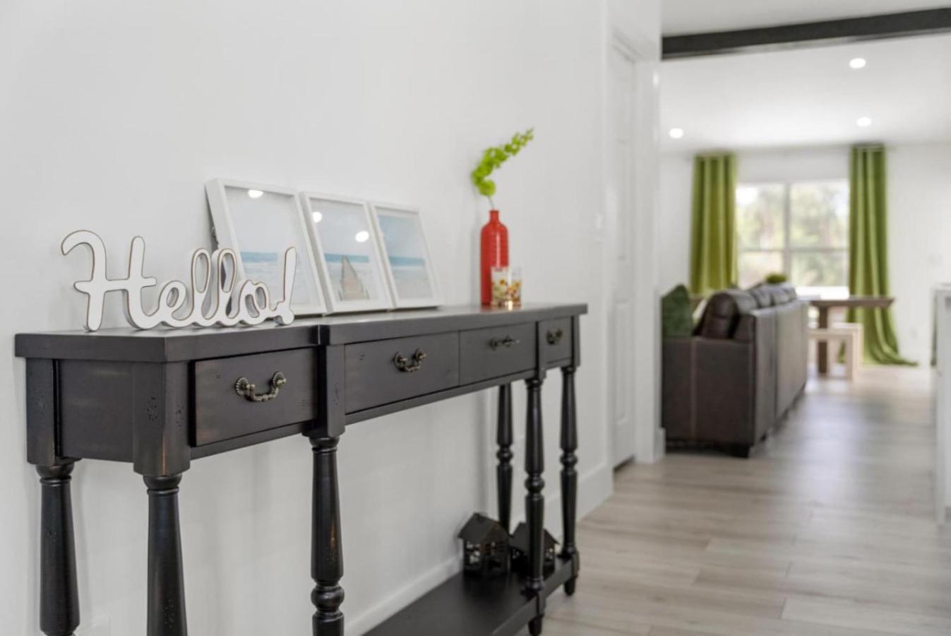 Holiday home Modern Comfort In Naples, Close To Everything *