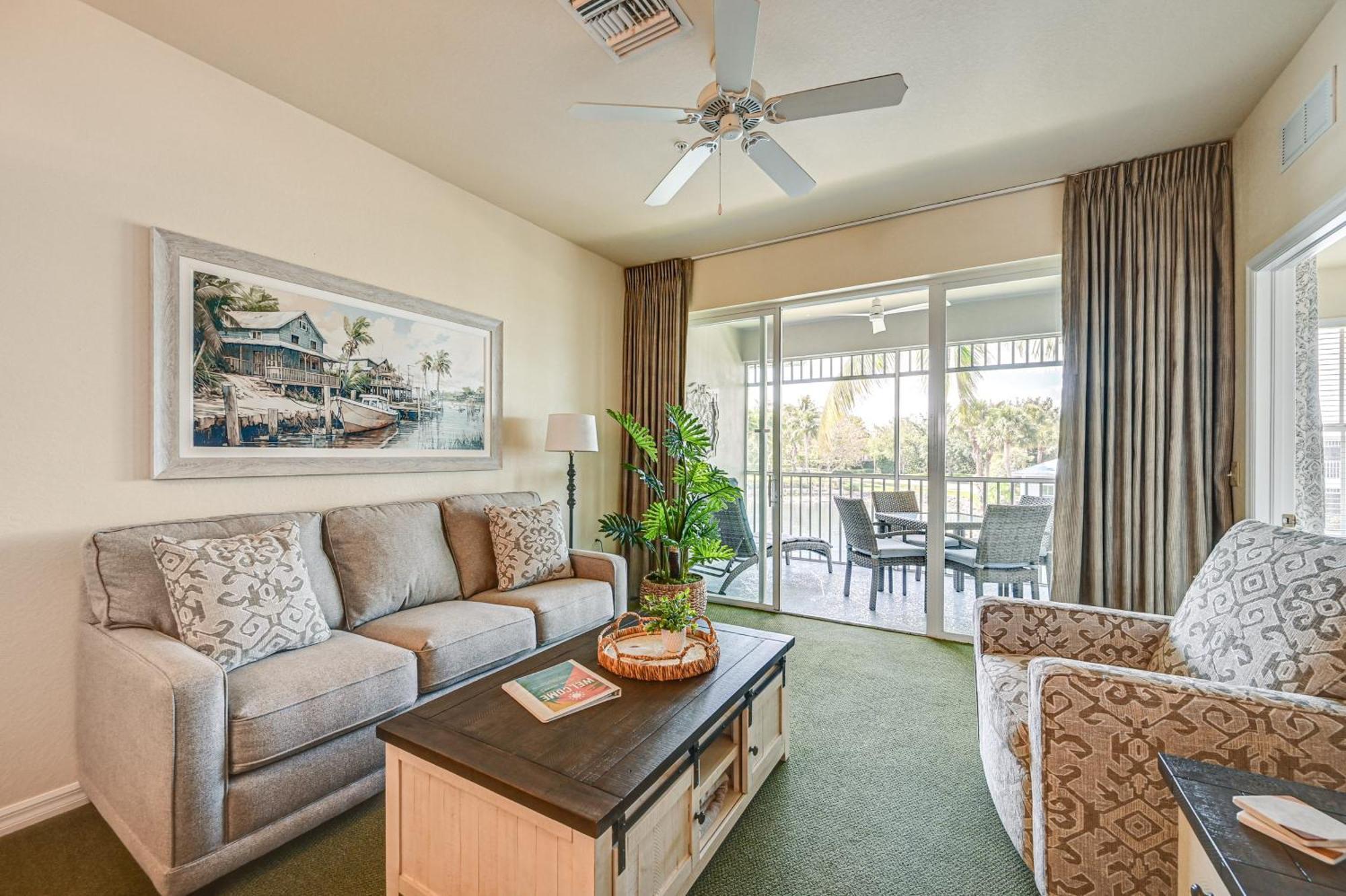 Beautiful Golf In Famous Lely Resort! Apartment