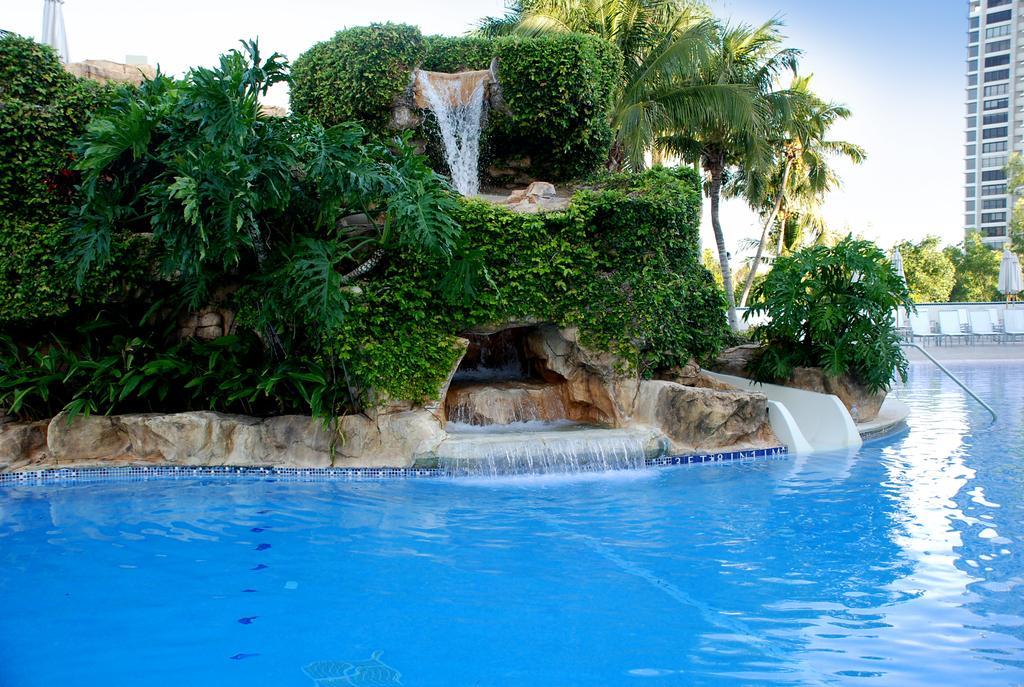 Resort Naples Grande Pine Ridge