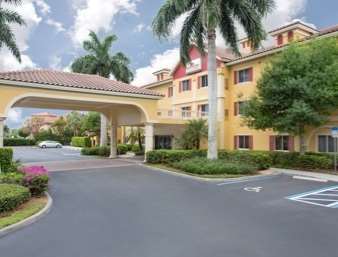 Hawthorn Extended By Wyndham Naples Hotel Vineyards