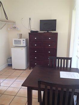 Motel Sea Shell 2*