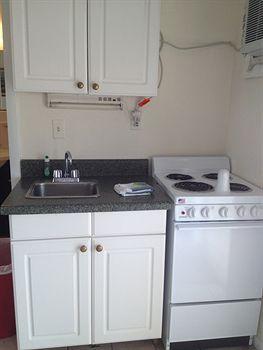 Sea Shell Motel 2*
