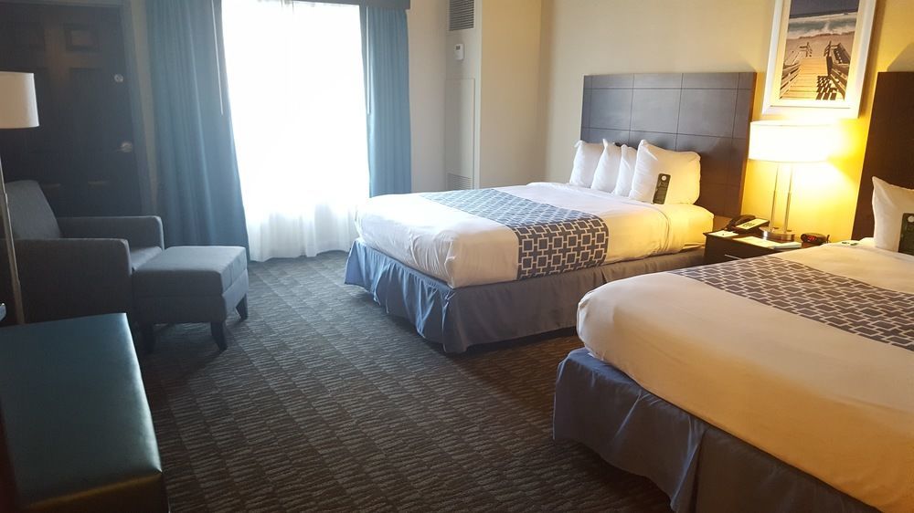 Western Naples Plaza Hotel 3*