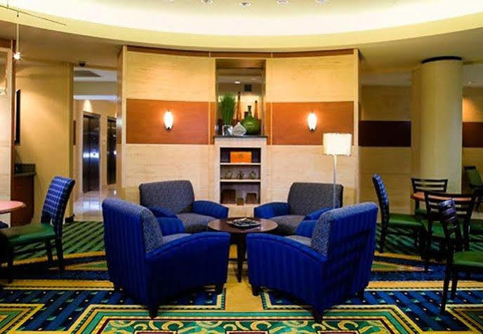 Hotel Springhill By Marriott 3*