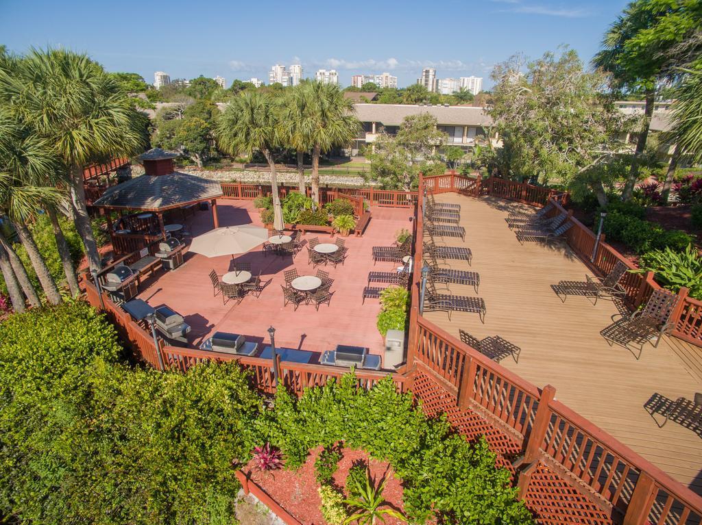 Parkshore Apartment