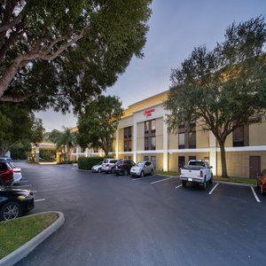Hampton Naples - I-75 Hotel Vineyards