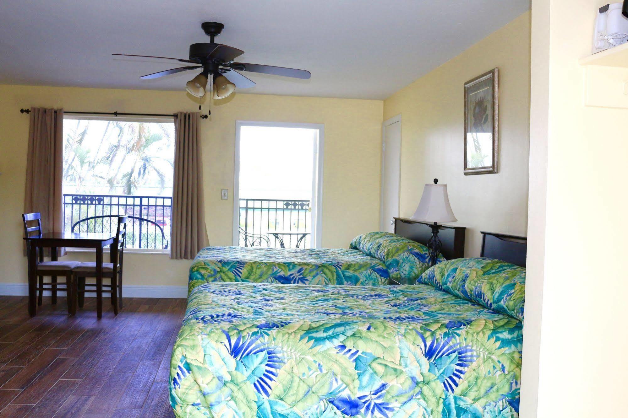 Sea Shell Motel Naples