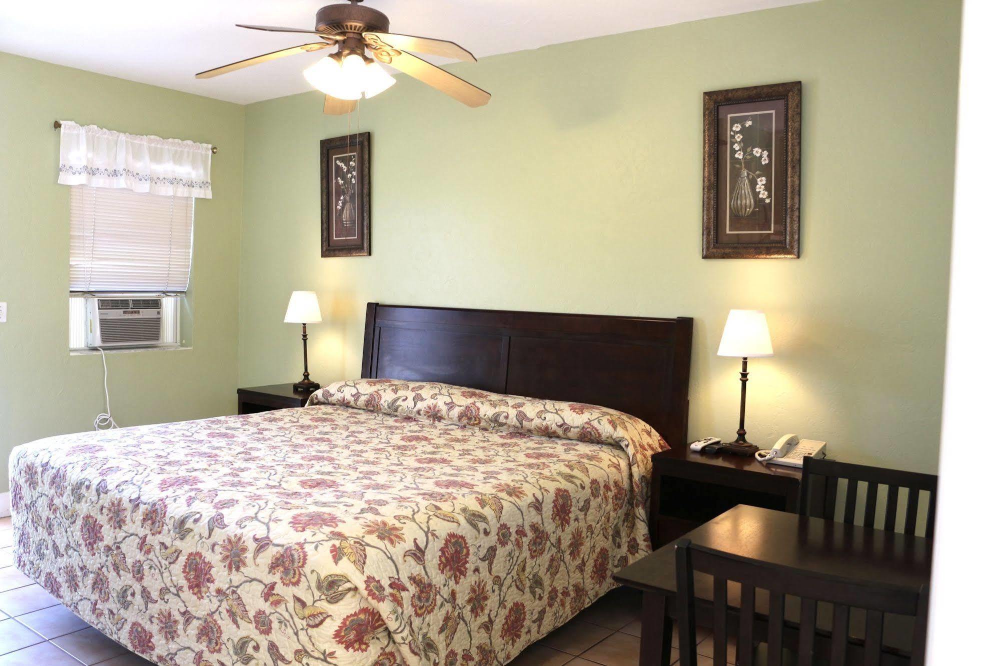 Motel Sea Shell Naples