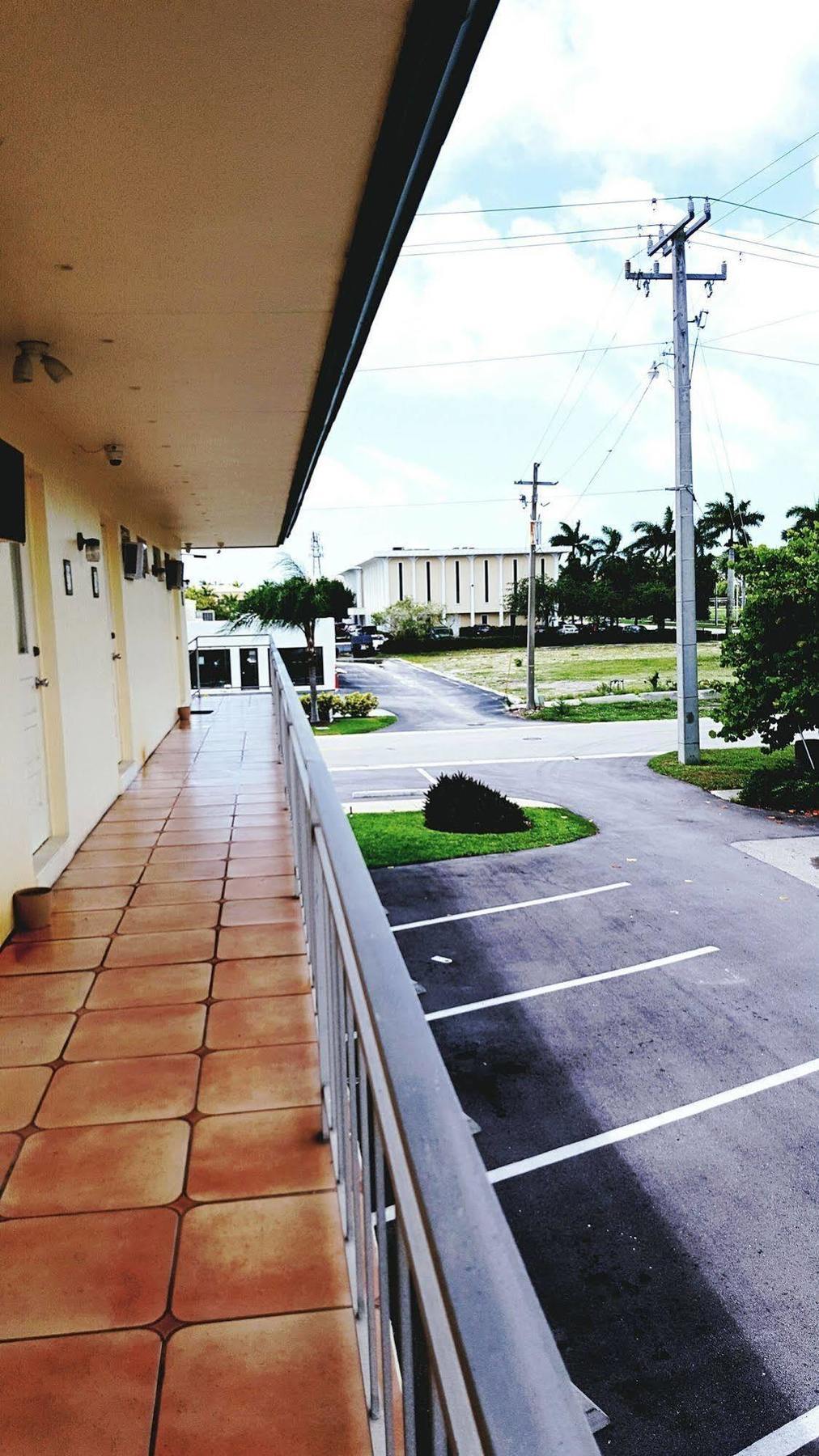 Sea Shell Motel