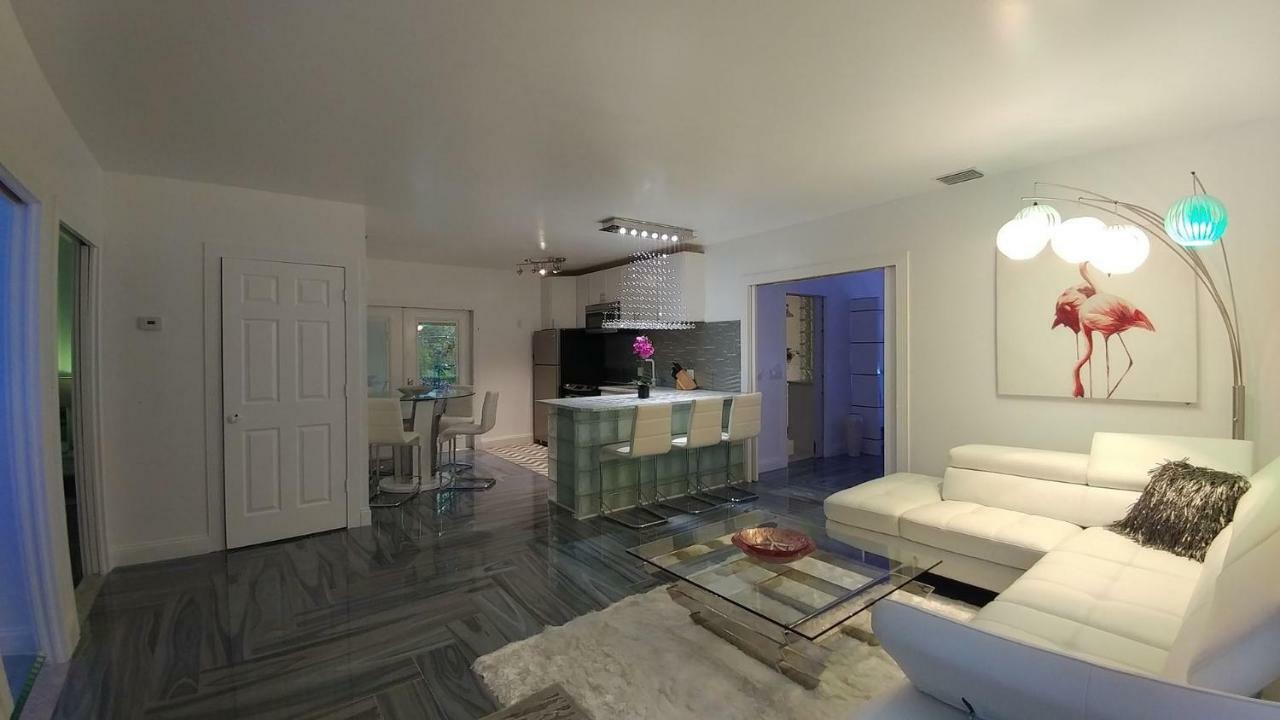 Orchid Estate #1 - Three Bedroom Naples