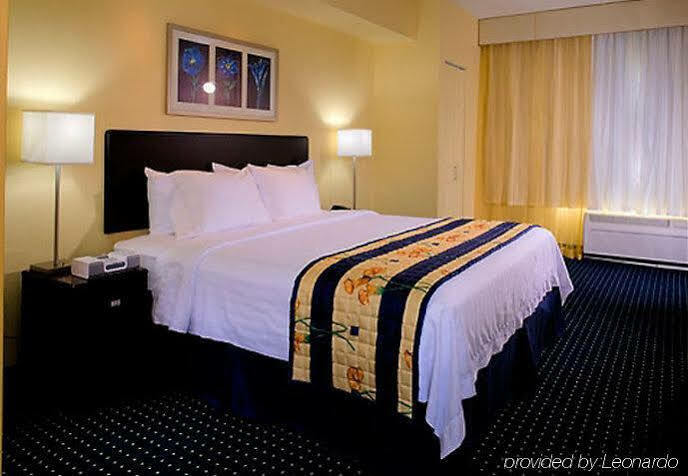Springhill By Marriott Naples