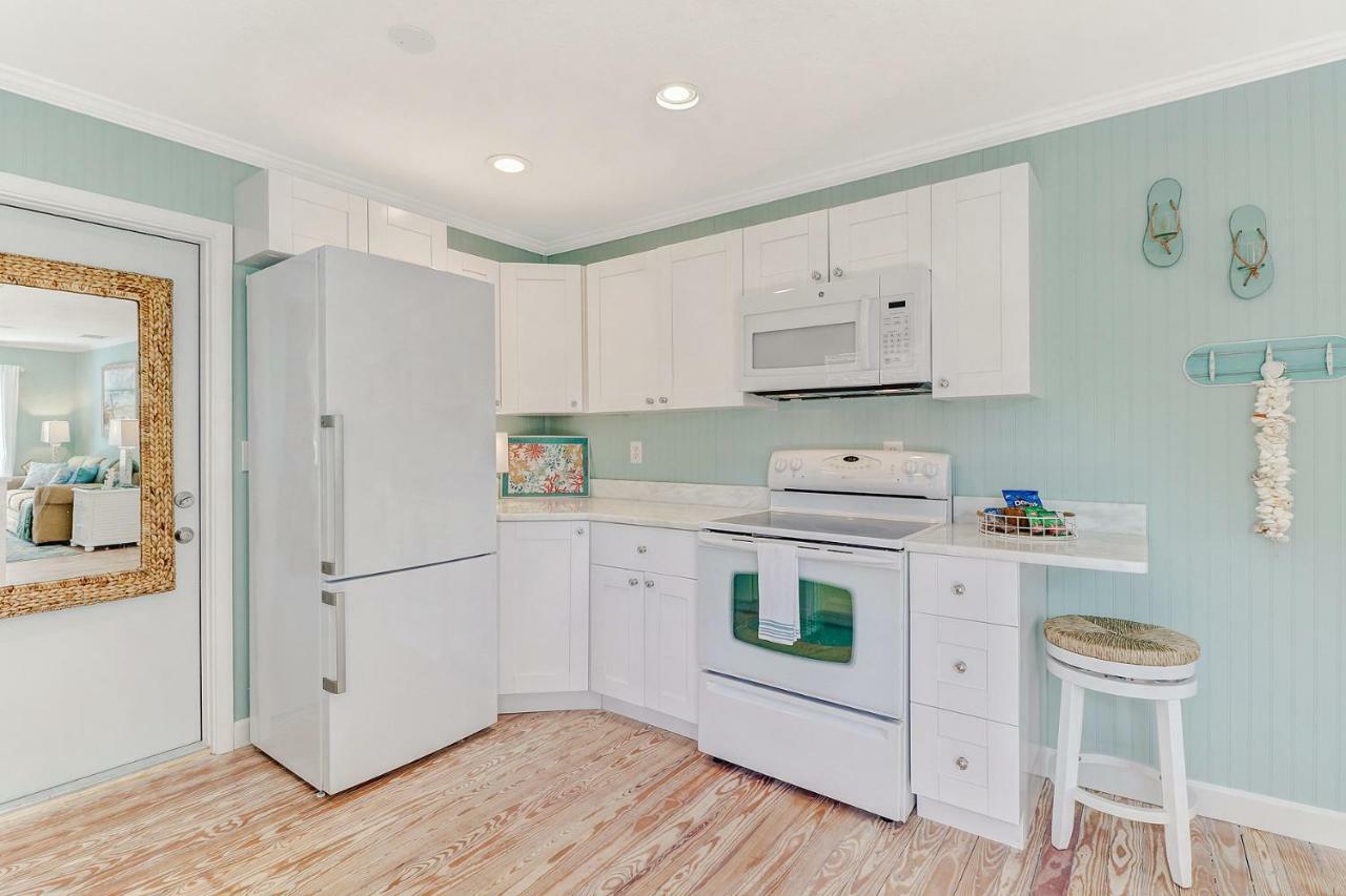 Coral Retreat Apartment
