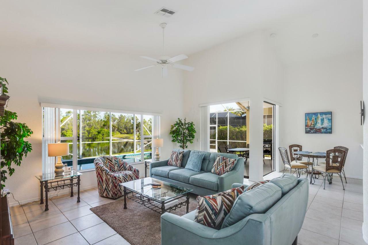 Peace Rose At Briarwood Holiday home Naples