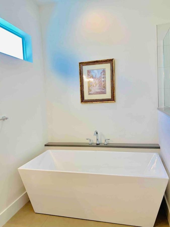 Holiday home New! Perfect - Heated Saltwater Pool