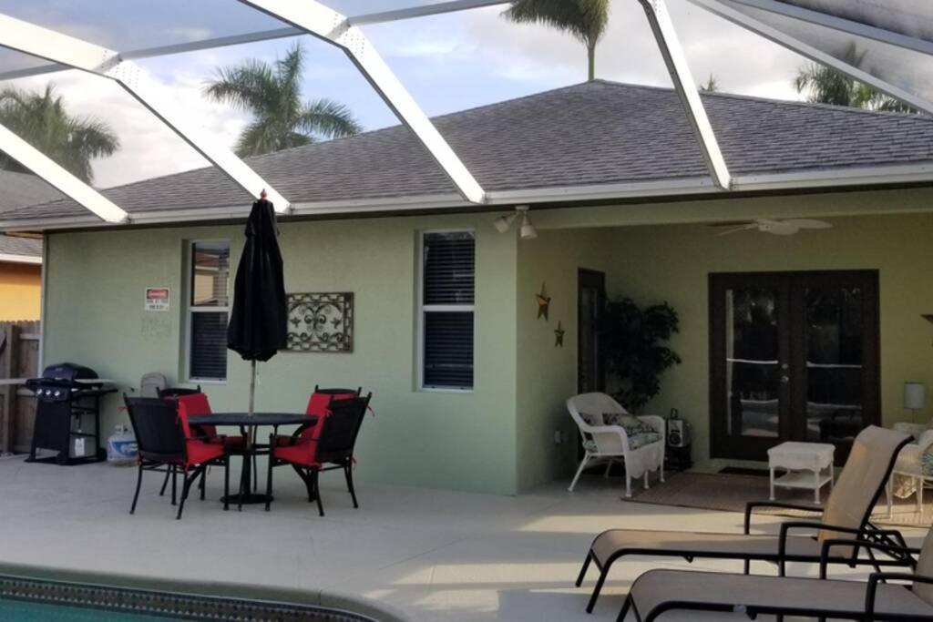 823 104th Ave. N. Holiday home