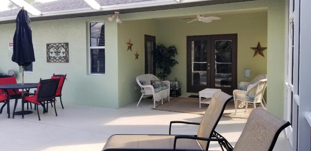 823 104th Ave. N. * Naples