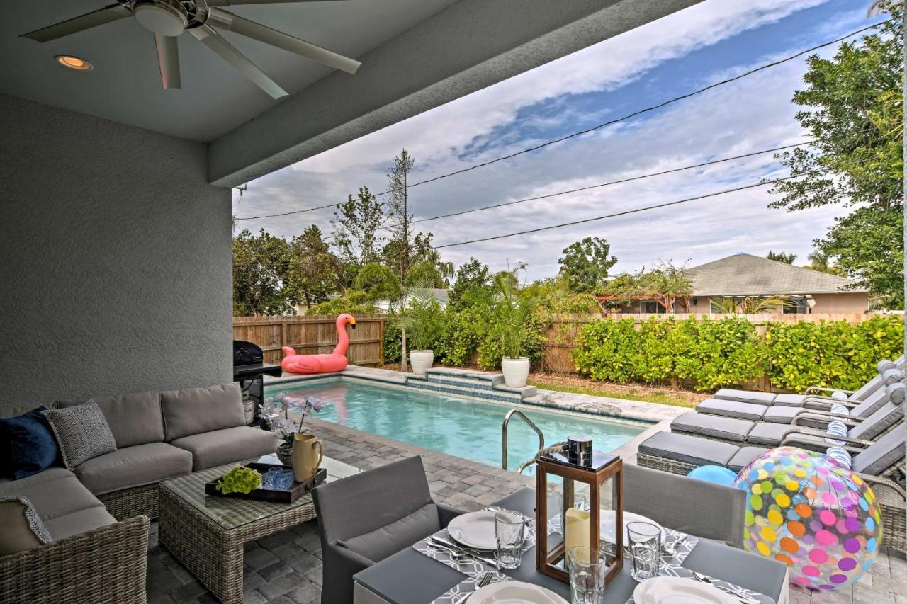 Vacation Near Vanderbilt Beach! Holiday home Naples