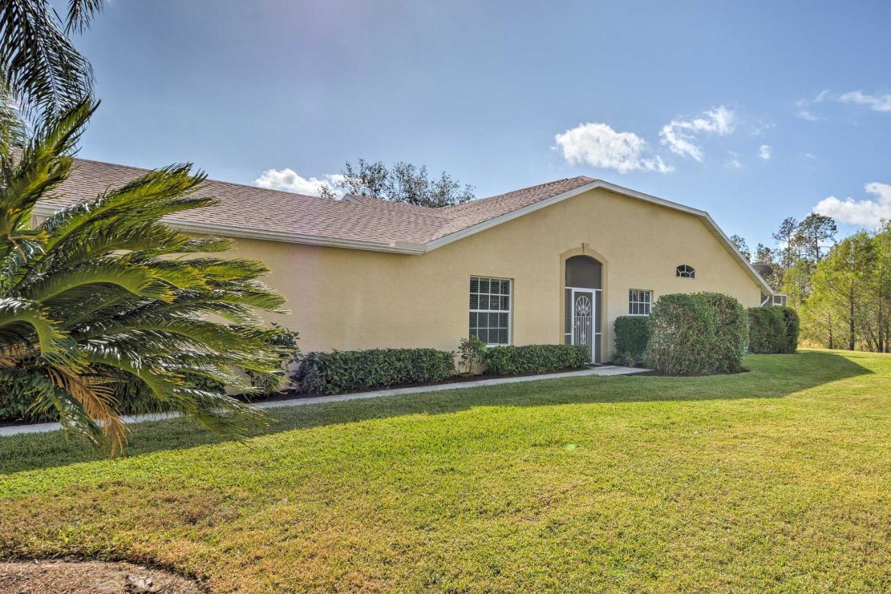 Villa With Lanai And Pond View 5 Mi To Beach! *