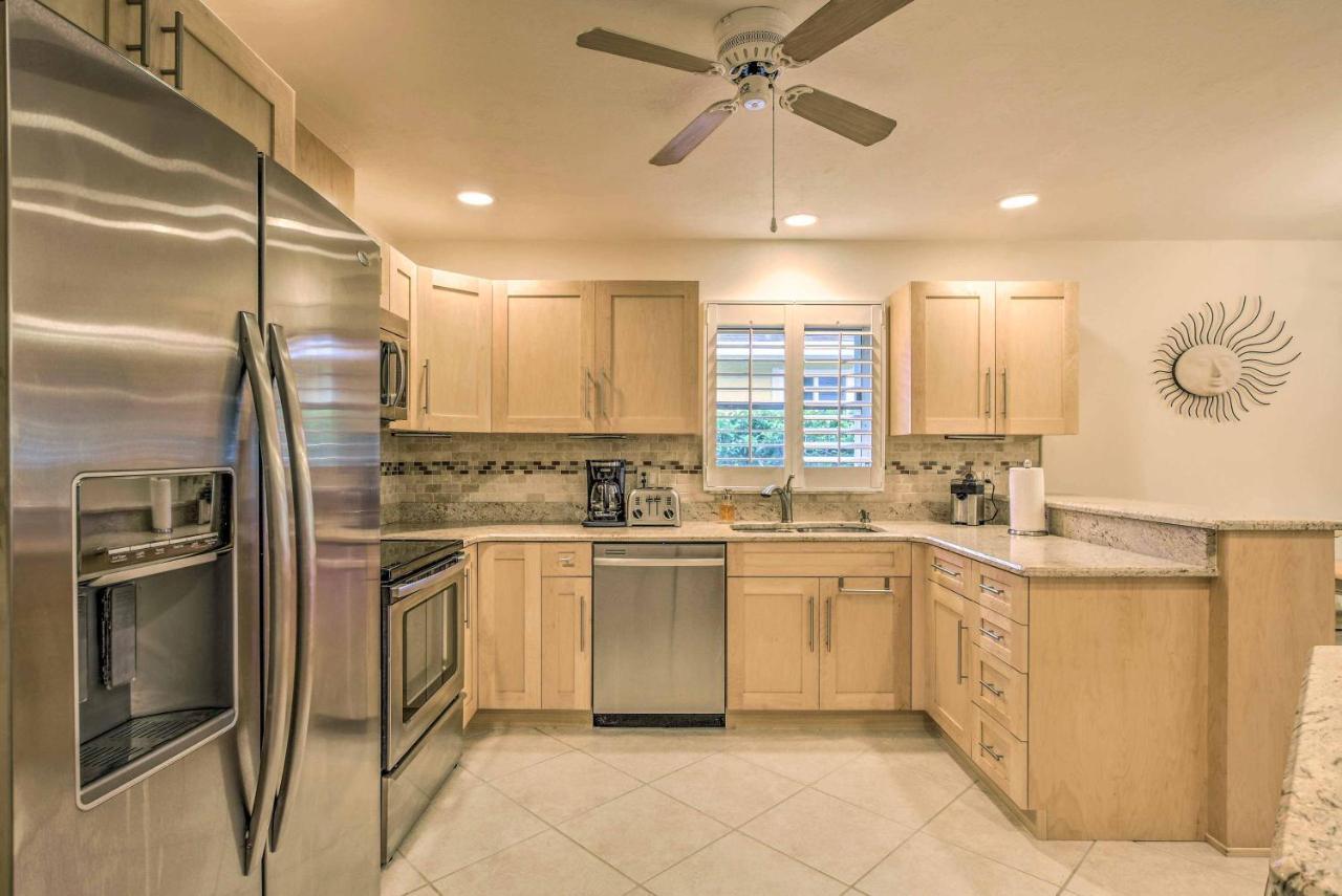 Holiday home Spacious Less Than 1 Mi To Vanderbilt Beach! *