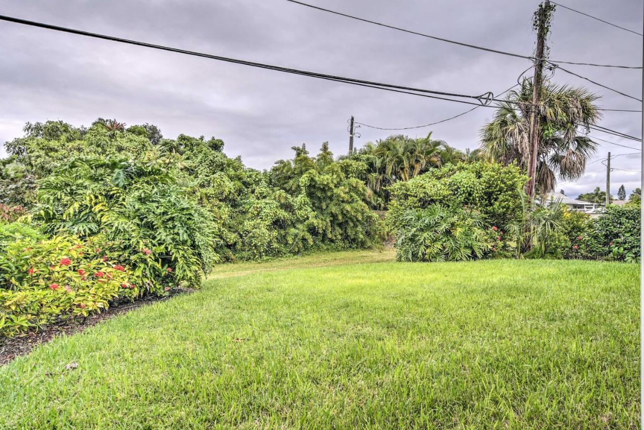 Spacious Less Than 1 Mi To Vanderbilt Beach! *
