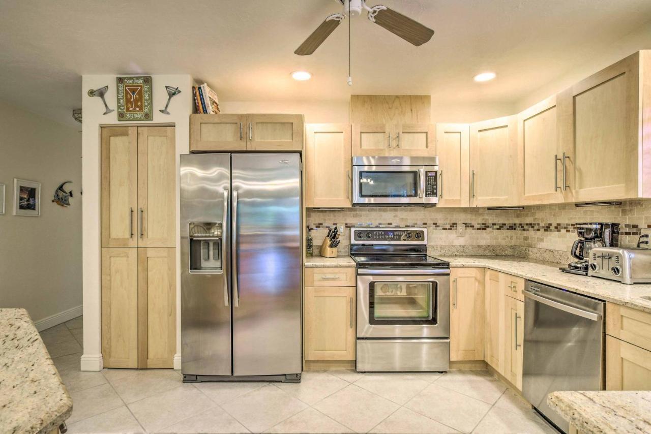 Spacious Less Than 1 Mi To Vanderbilt Beach! * Naples