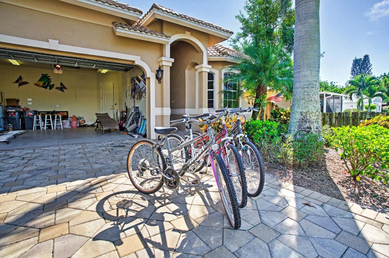 Superb With Den And Private Saltwater Pool Holiday home *
