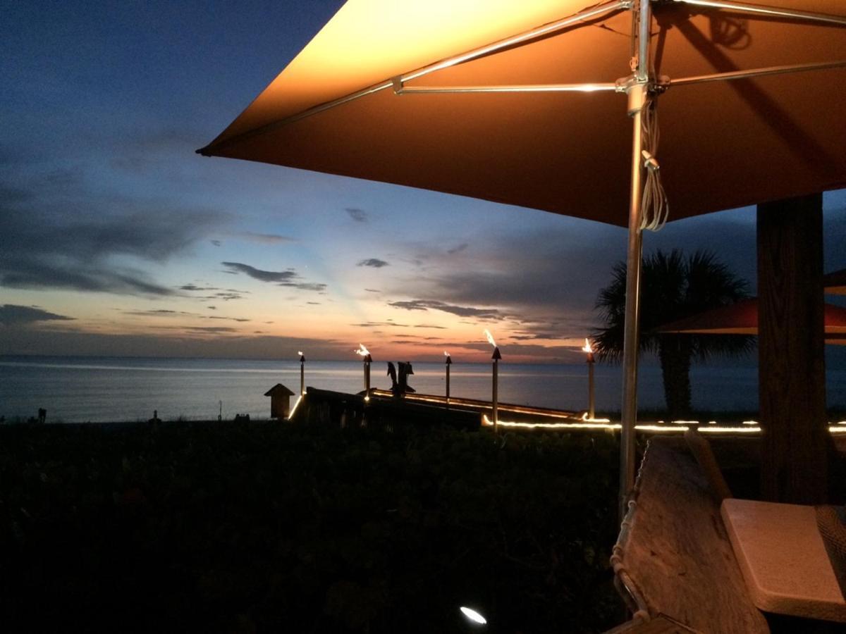 Superb With Den And Private Saltwater Pool Holiday home Naples