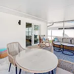 Naples Vacation Home Private Pool And Hot Tub!