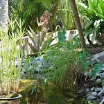 Boaters Bayshore Bungalow