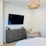 Brand New - 4Bd3Bth - Lely Resort - Heated Pool - Players Club Included - Min 2 Week Stay