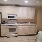 The Sunset Bungalow