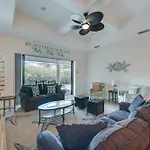 Chic Naples Retreat With Private Heated Pool And Lanai