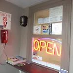 Sunrise Motel
