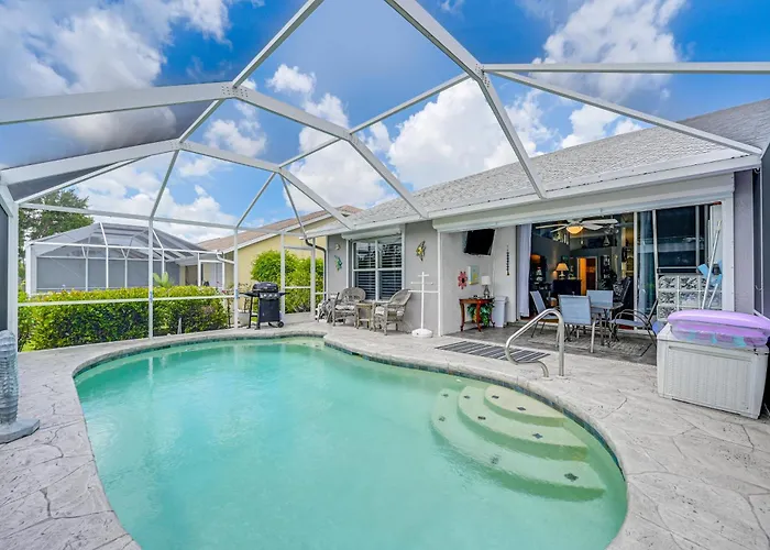 Charming Naples Getaway With Pool Less Than 5 Mi To 5Th Ave!
