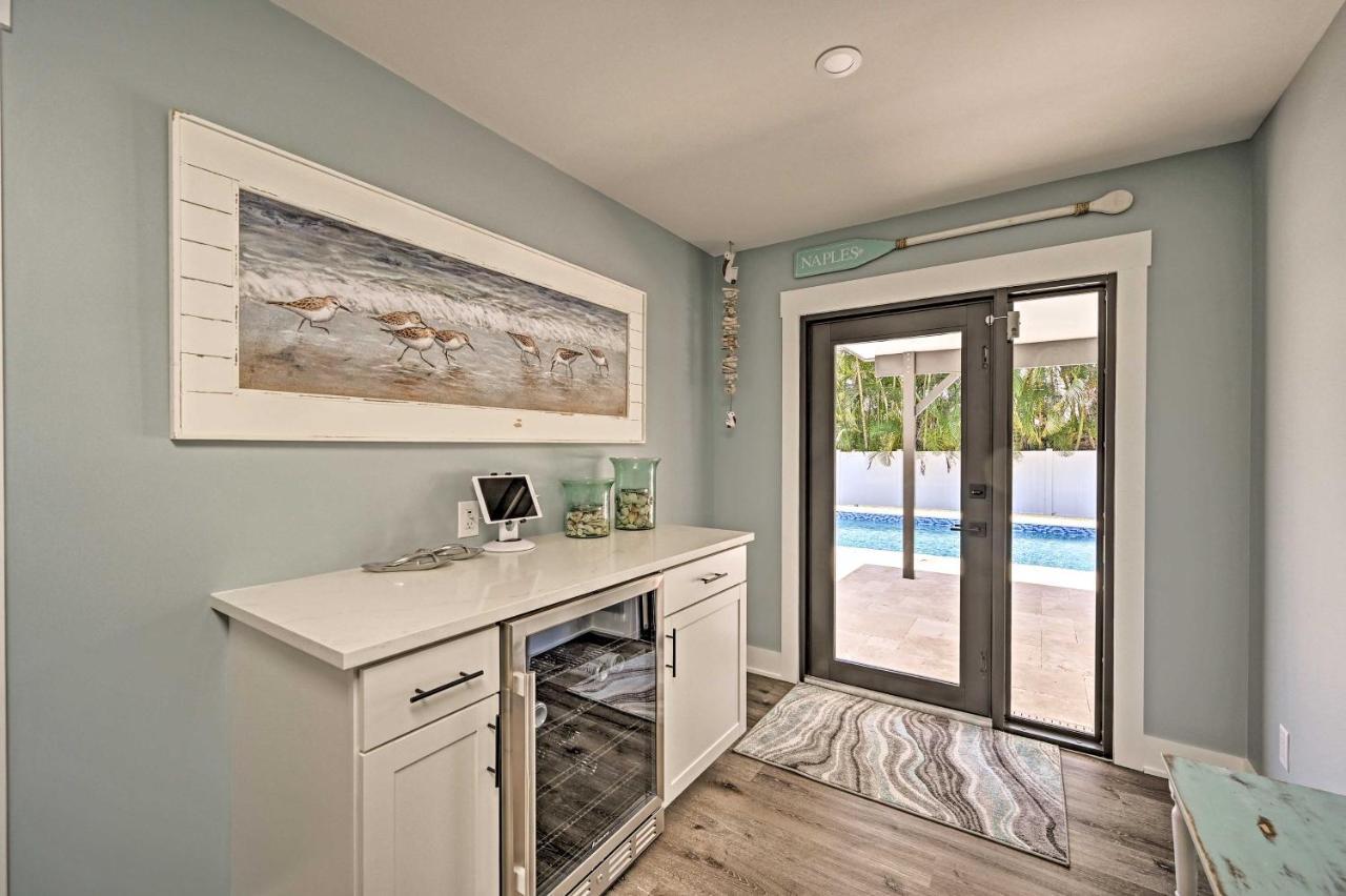 With Patio Less Than 1 Mi To Beaches! * Naples