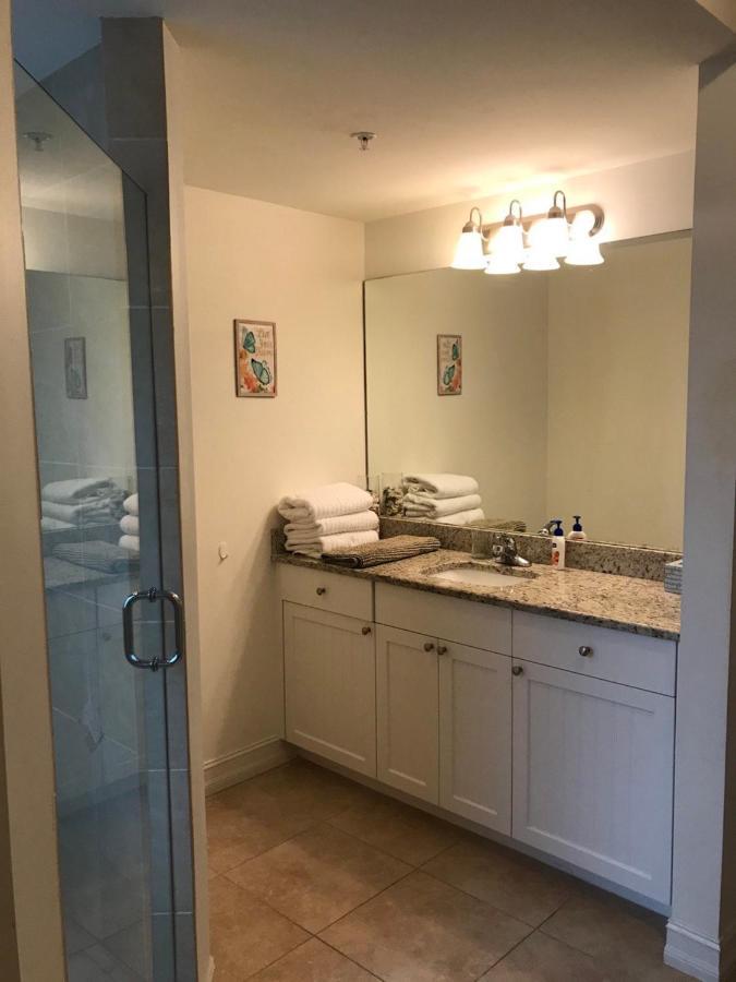 Sunny And Relaxing 2br With Parking! Apartment Naples