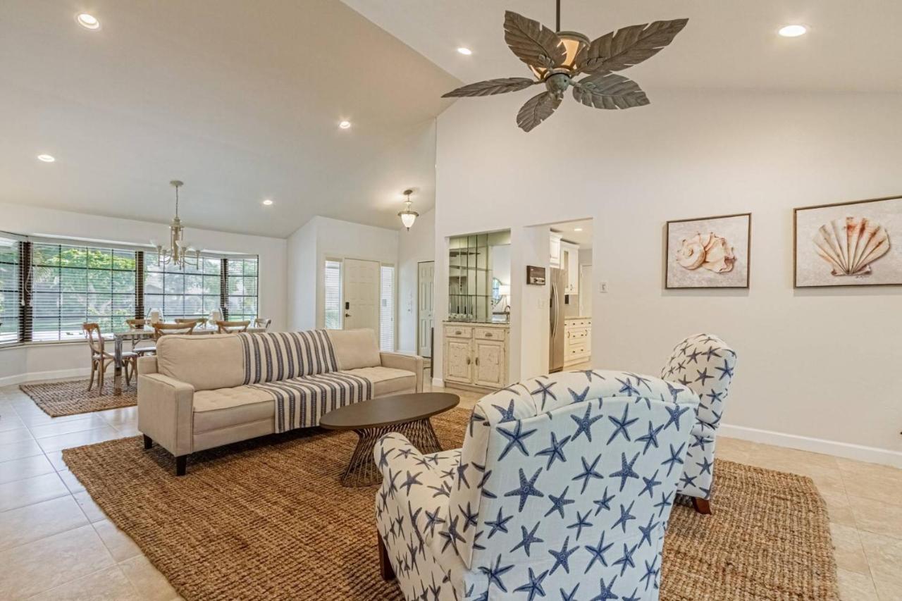 Kings Blvd Private Garden View Holiday home *