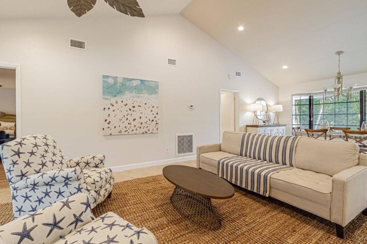 Holiday home Kings Blvd Private Garden View Naples