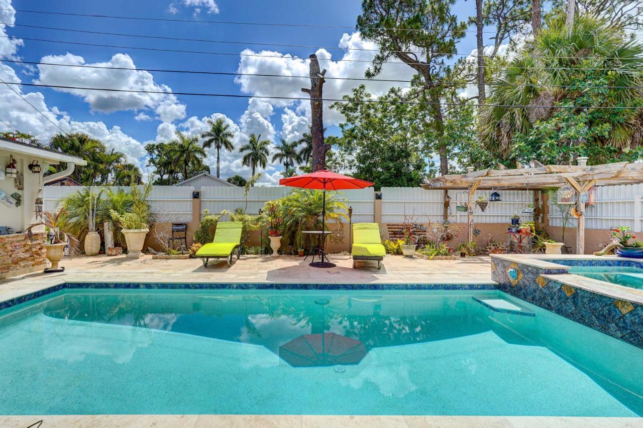 Holiday home Breezy With Private Outdoor Pool! *