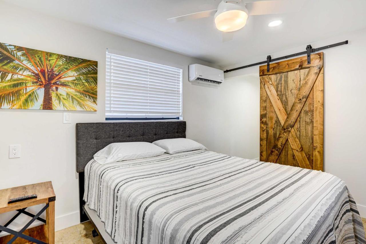 Holiday home Breezy With Private Outdoor Pool! *