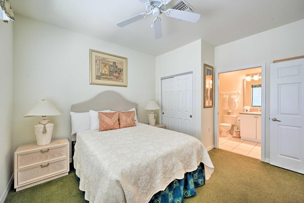 With Golf View And Resort-style Amenities Apartment Naples