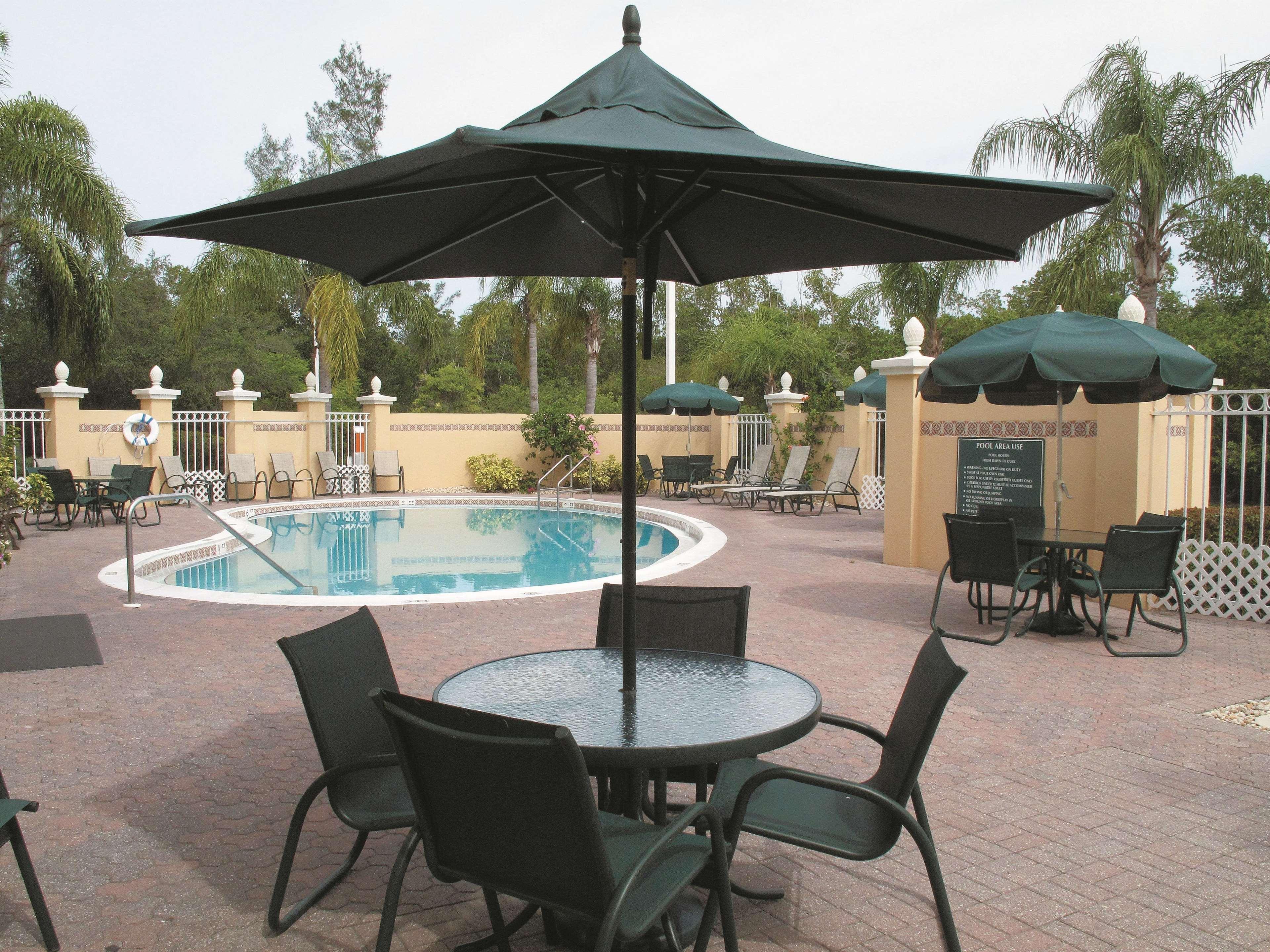 La Quinta By Wyndham Downtown 3* Naples