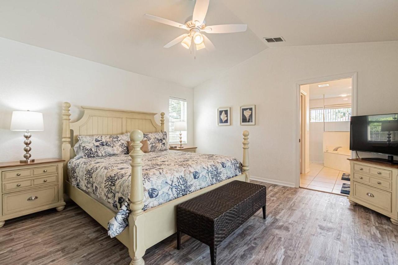 Briarwood-tivoli Ct Holiday home Naples