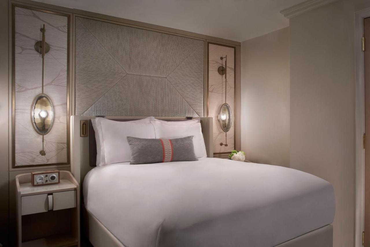 The Ritz-carlton 5*