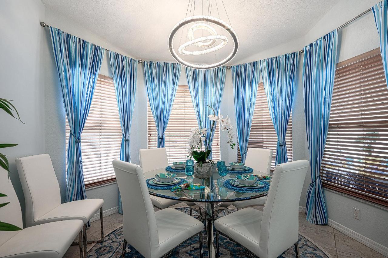 Holiday home Briarwood Delight Has Brand New Pool/spa! *