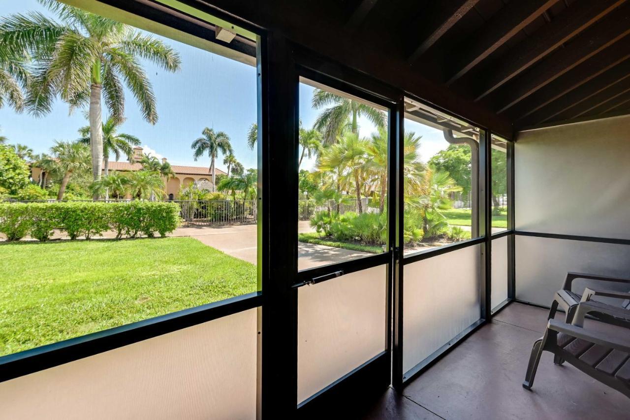 Breezy With Screened Porch!