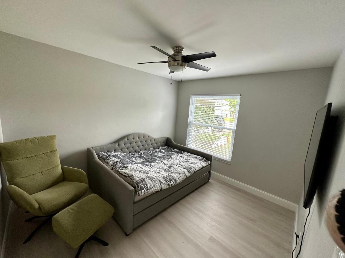 Florida House, 4br 2bt With Private Pool Oasis *
