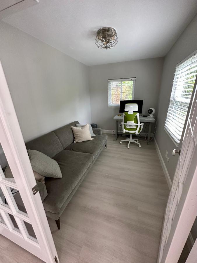 Florida House, 4br 2bt With Private Pool Oasis Villa *