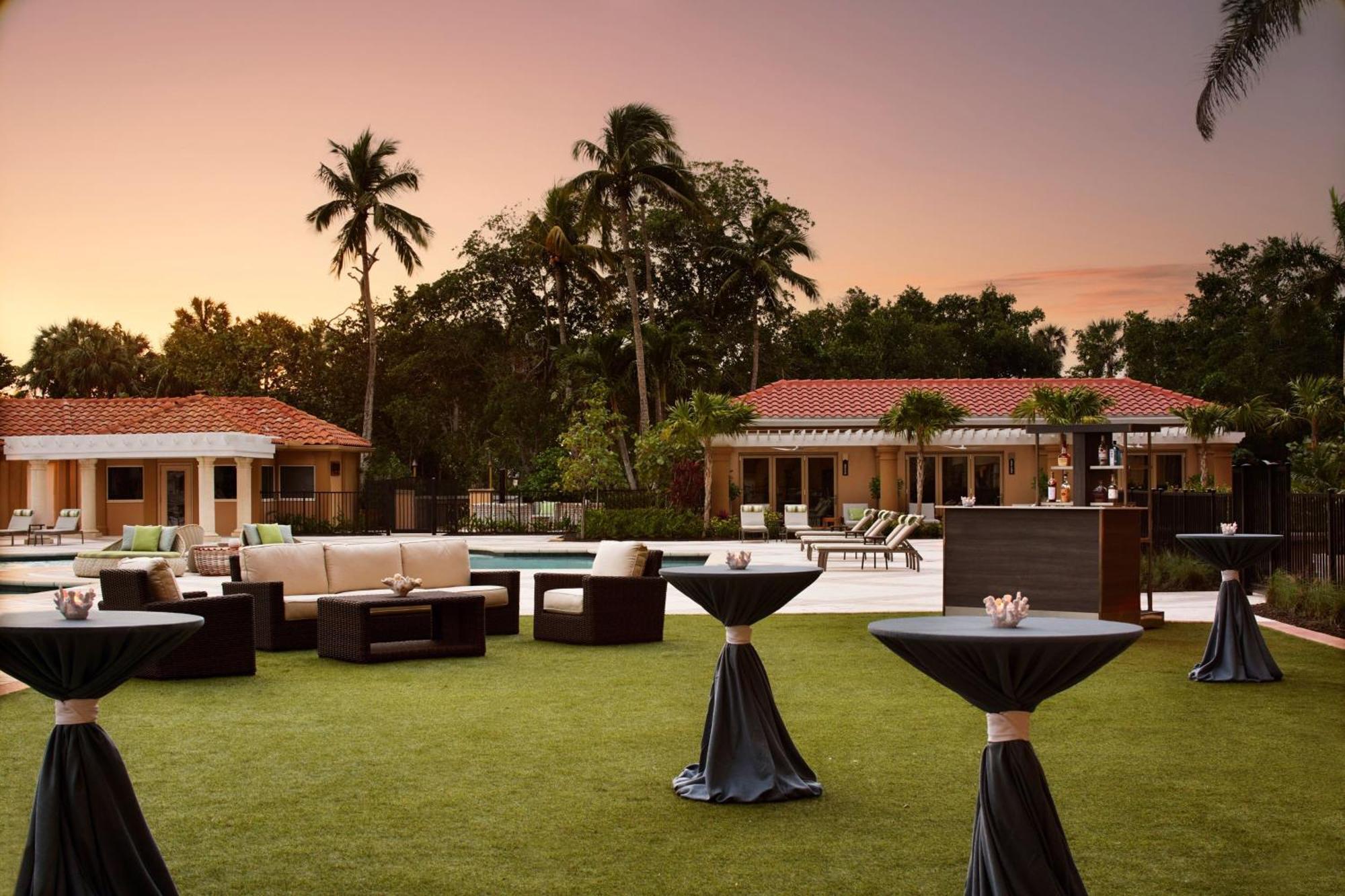 The Ritz-carlton 5*